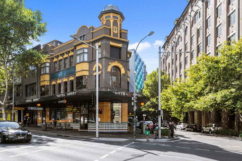 Hotel Harry, An Ascend Hotel - Coogee Beach Accommodation 0