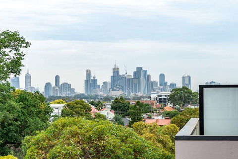 Artel Apartment Hotel Melbourne - Coogee Beach Accommodation 1