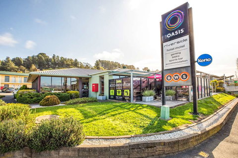 Nightcap at Riverside Hotel - Coogee Beach Accommodation 2