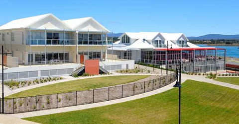 York Cove - Coogee Beach Accommodation 0