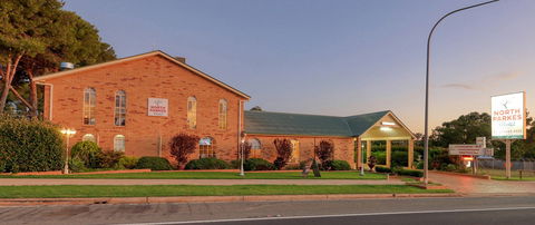 North Parkes Motel - Coogee Beach Accommodation 0