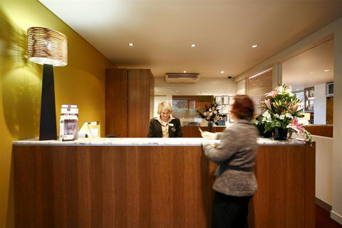 Best Western Plus The Tudor-Box Hill - Coogee Beach Accommodation 1