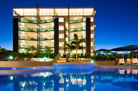 Akama Resort - Coogee Beach Accommodation 0