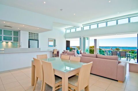 Akama Resort - Coogee Beach Accommodation 1