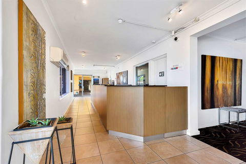 Comfort Inn Manhattan - Coogee Beach Accommodation 2