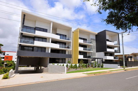 Apartments G60 Gladstone - Coogee Beach Accommodation 0