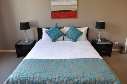 RNR Apartments, Adelaide - Coogee Beach Accommodation 1