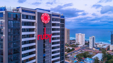 Arise Ruby Gold Coast - Coogee Beach Accommodation 0