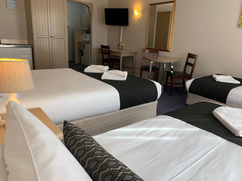 Heritage Motor Inn Goulburn - Coogee Beach Accommodation 1