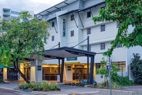 The Palmer Collective - Coogee Beach Accommodation 0