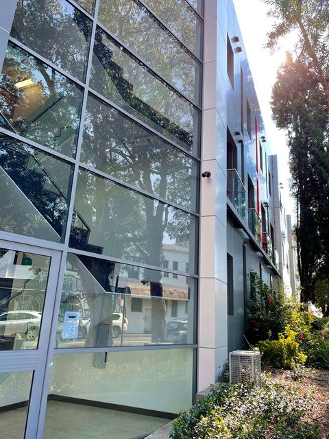 Best Western Plus Camperdown Suites - Coogee Beach Accommodation 2