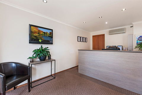 AAt 28 Goldsmith Motel - Coogee Beach Accommodation 1