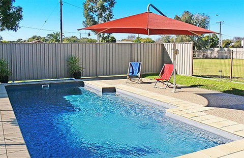 Settlement Motor Inn - Coogee Beach Accommodation 2