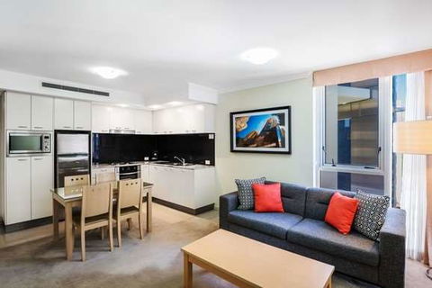 Mantra On Mary - Coogee Beach Accommodation 12