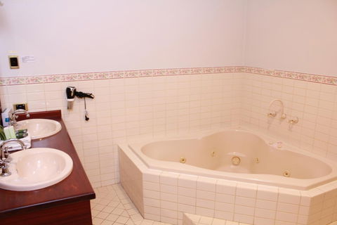 Margaret River Motel - Coogee Beach Accommodation 7