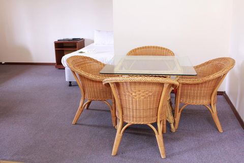 Margaret River Motel - Coogee Beach Accommodation 10