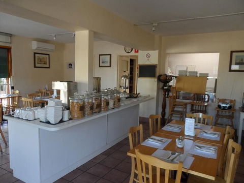 Admiralty Inn - Coogee Beach Accommodation 10