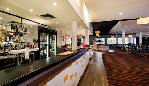 Nightcap at Gateway Hotel - Coogee Beach Accommodation 6