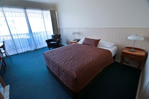 City Oasis Inn - Coogee Beach Accommodation 1