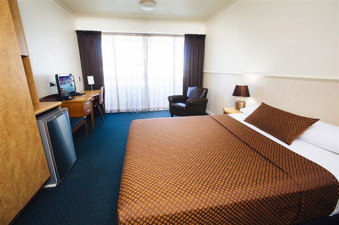 City Oasis Inn - Coogee Beach Accommodation 2