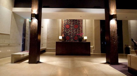 Establishment Hotel - Coogee Beach Accommodation 4