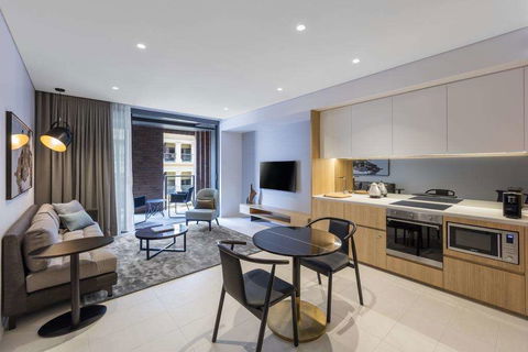 SKYE Suites Sydney - Coogee Beach Accommodation 6