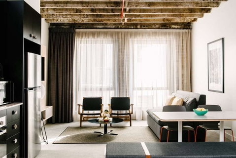 Veriu Broadway - Coogee Beach Accommodation 4