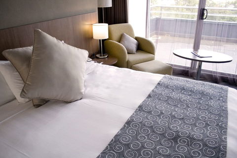 Hotel Urban St Leonards - Coogee Beach Accommodation 6