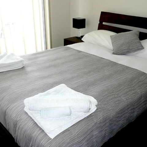 Direct Hotels - Monterey Moranbah - Coogee Beach Accommodation 1