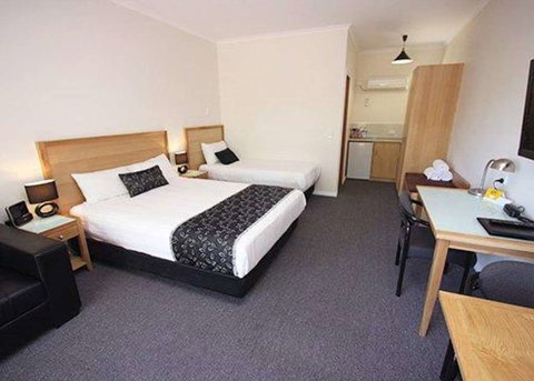 Comfort Inn Lady Augusta - Coogee Beach Accommodation 3