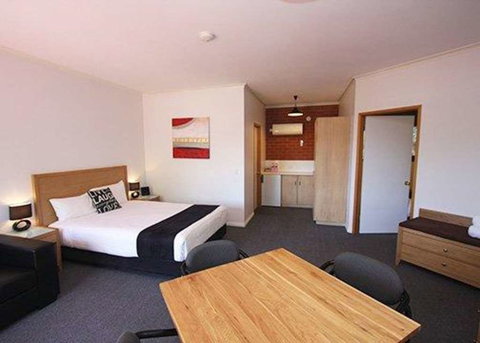 Comfort Inn Lady Augusta - Coogee Beach Accommodation 5