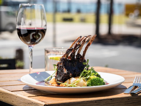 Novotel Geelong - Coogee Beach Accommodation 11