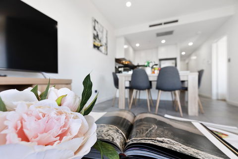 Astra Apartments Parramatta - Skyrise - Coogee Beach Accommodation 12