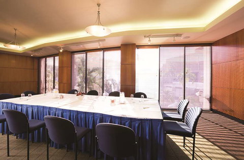 DoubleTree by Hilton Hotel Darwin - Coogee Beach Accommodation 11