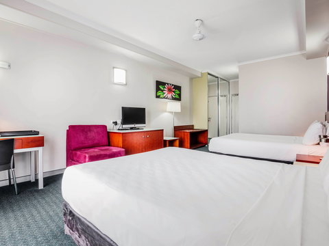 Novotel Darwin Airport Hotel - Coogee Beach Accommodation 3