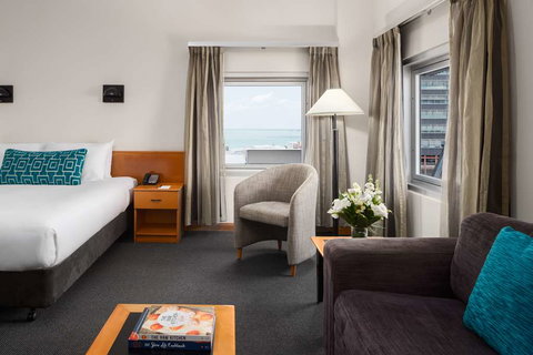 Rydges Darwin Central - Coogee Beach Accommodation 12