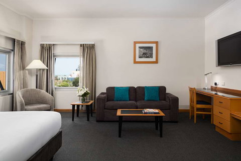 Rydges Darwin Central - Coogee Beach Accommodation 13