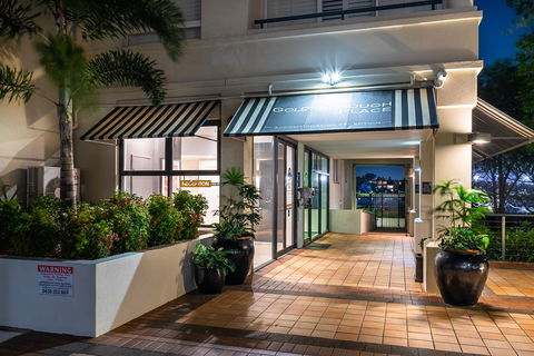 Goldsborough Place - Coogee Beach Accommodation 1