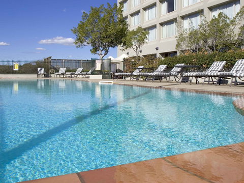 Mercure Hotel Parramatta - Coogee Beach Accommodation 2