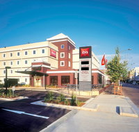 Ibis Newcastle - Coogee Beach Accommodation