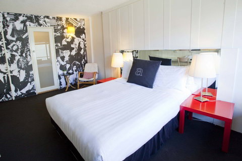 Punt Road Apartment Hotel - Coogee Beach Accommodation 1