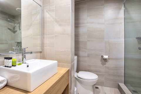 Nightcap At Excelsior Hotel - Coogee Beach Accommodation 0