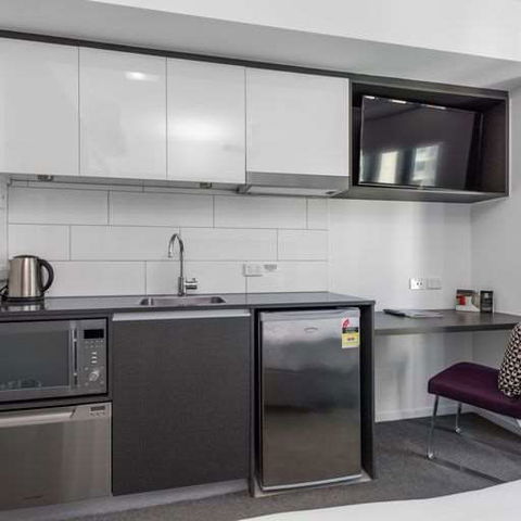 H On Mitchell Apartment Hotel - Coogee Beach Accommodation 1