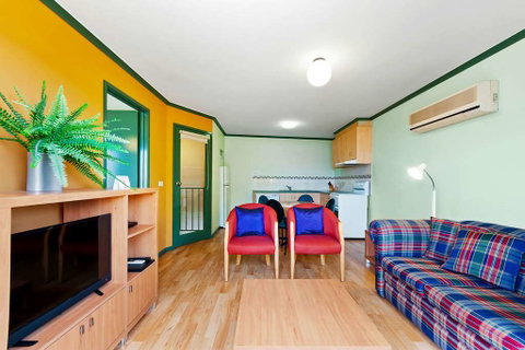 Comfort Inn & Suites Emmanuel - Coogee Beach Accommodation 1