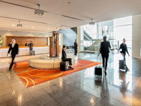 PARKROYAL Melbourne Airport - Coogee Beach Accommodation 2