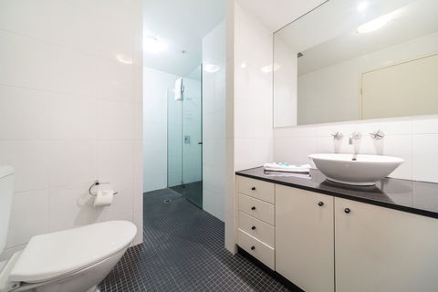 Astra Apartments Sydney CBD - Coogee Beach Accommodation 1