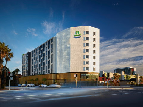 Holiday Inn Express Sydney Airport - Coogee Beach Accommodation 2