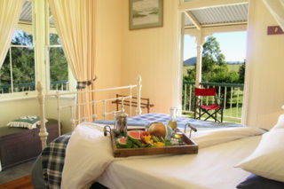 Mt Barney Lodge - Coogee Beach Accommodation 2