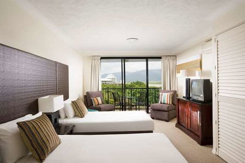 Mantra Esplanade - Coogee Beach Accommodation 2
