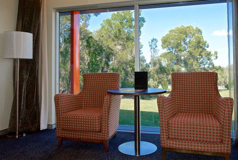 Alexandra Hills Hotel - Coogee Beach Accommodation 2